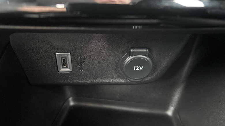 Vauxhall Corsa 1.2 Design 5dr Petrol Hatchback